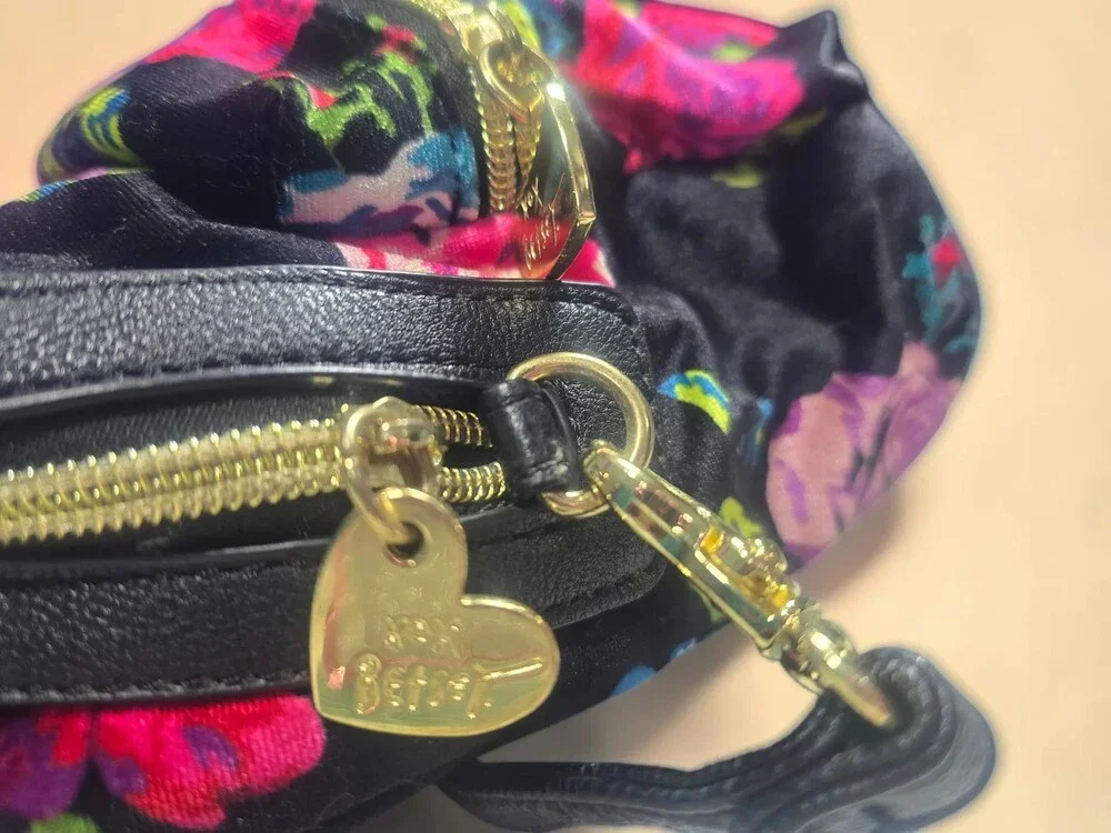 Betsey Johnson betsey johnson